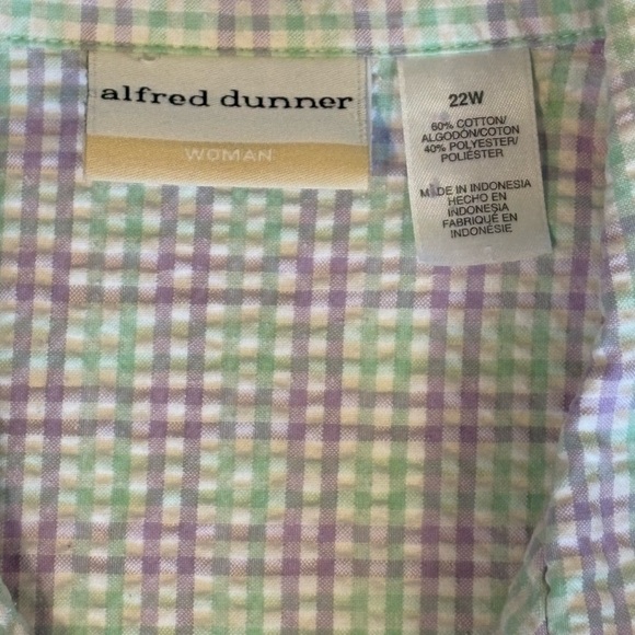 Alfred Dunner pastel floral embroidered button down short sleeve blouse size 22W - Picture 3 of 5